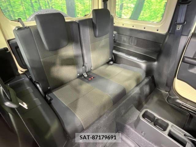 Suzuki JIMNY 2021-11 362060-9