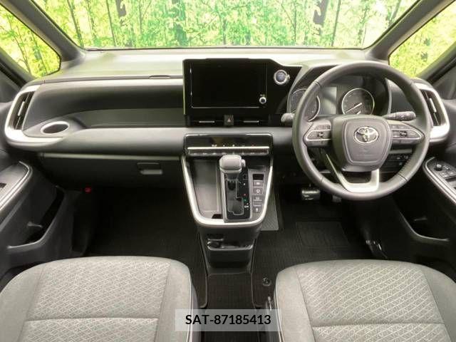 Toyota NOAH 2023-06 205524-1