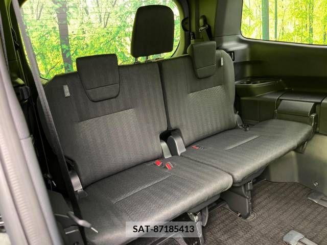 Toyota NOAH 2023-06 205524-11