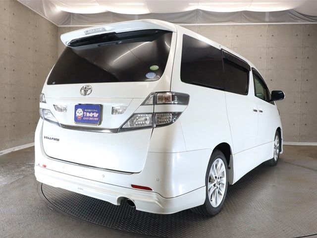 Toyota VELLFIRE 2010-11 189695-1