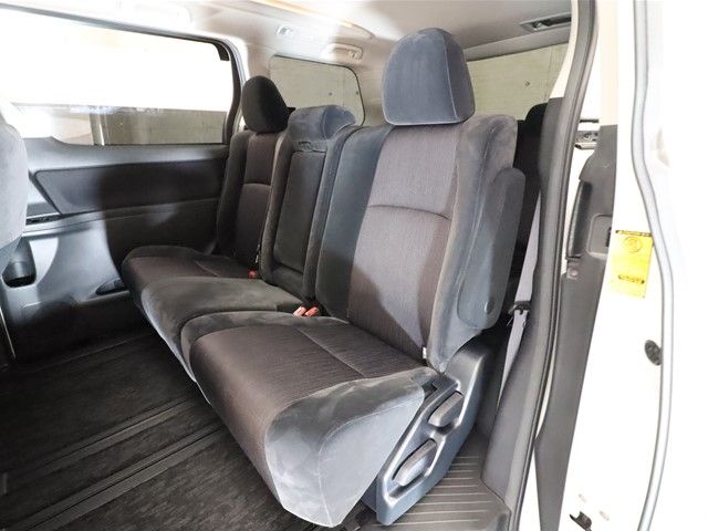 Toyota VELLFIRE 2010-11 189695-6