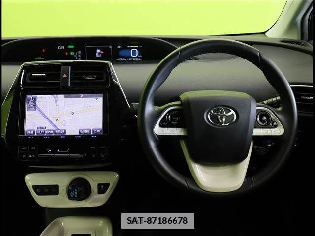 Toyota PRIUS 2016-01 281851-22