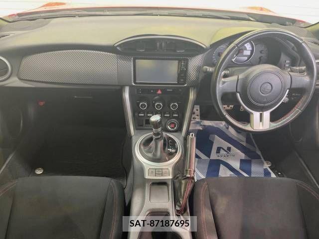 Toyota 86 2015-12 258666-1