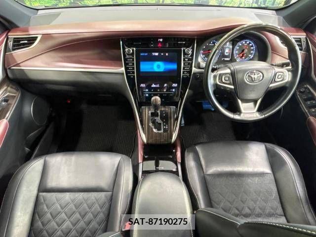 Toyota HARRIER 2015-06 348562-1
