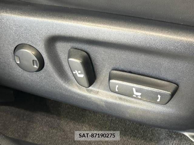 Toyota HARRIER 2015-06 348562-5