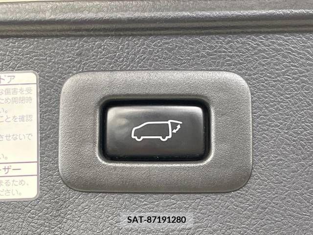 Toyota ALPHARD 2017-06 347783-6