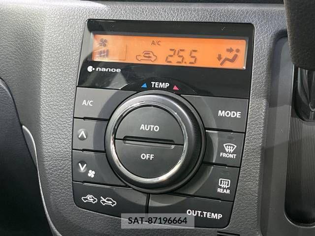 Suzuki SPACIA 2015-09 368515-5