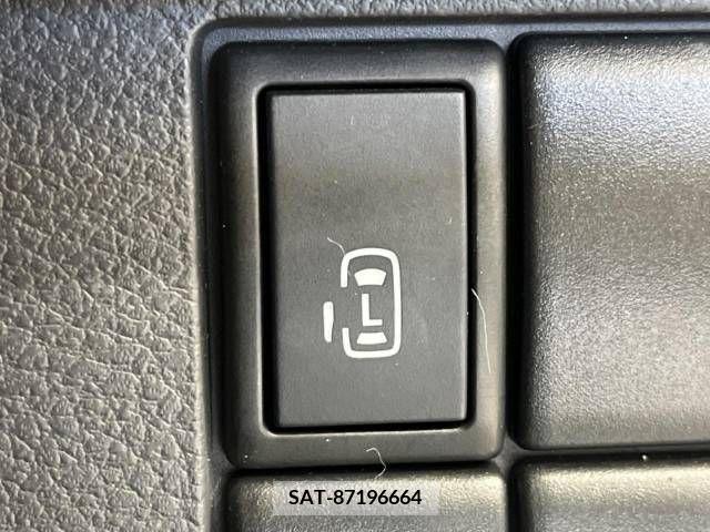 Suzuki SPACIA 2015-09 368515-4