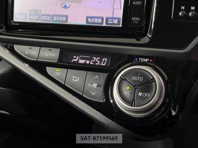Toyota AQUA 2015-08 380509-7