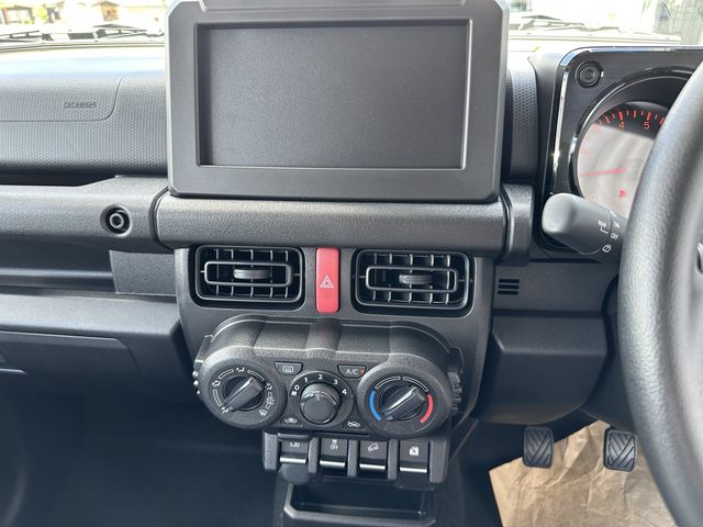 Suzuki JIMNY 2023-07 23996-17