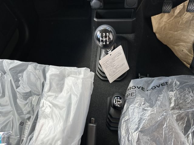Suzuki JIMNY 2023-07 23996-18