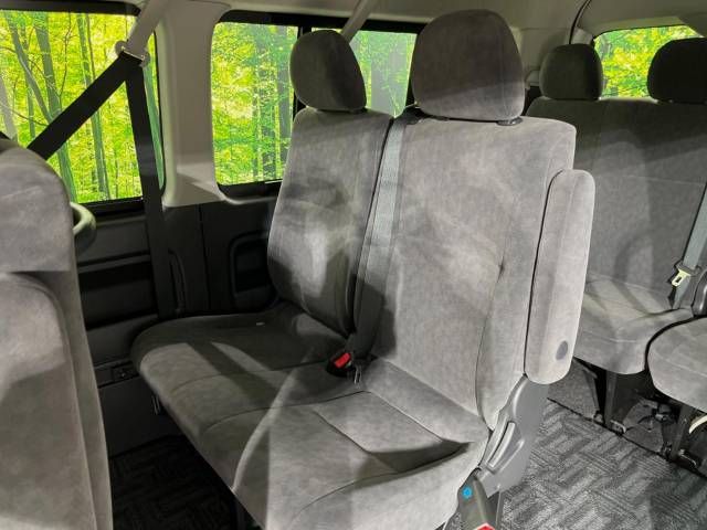 Toyota HIACE WAGON 2012-09 192084-8