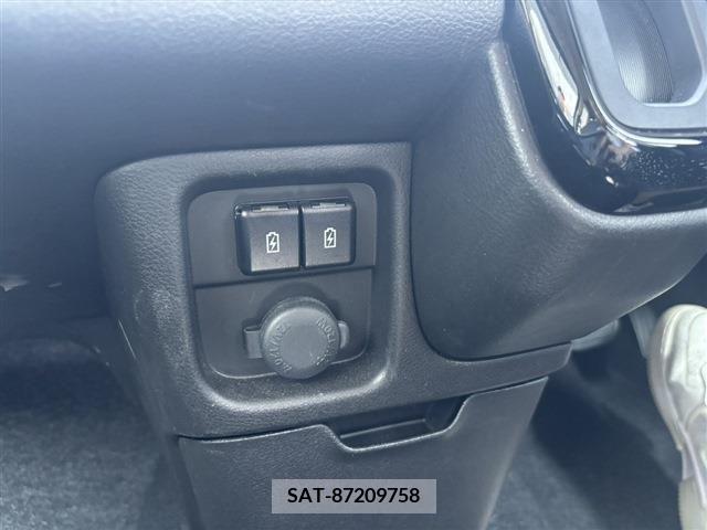 Suzuki SOLIO 2021-02 379048-15