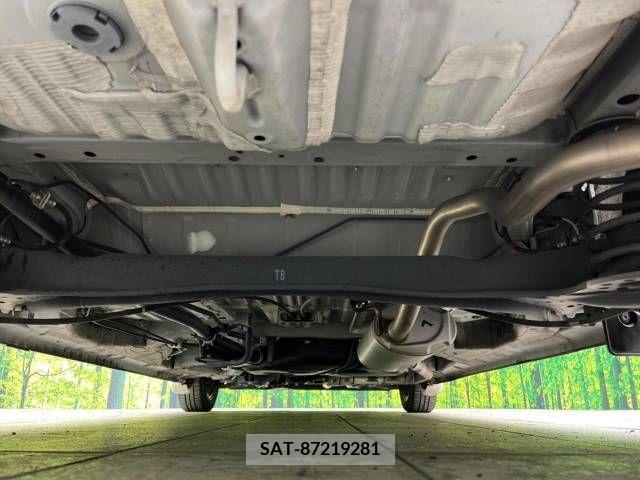 Honda N BOX 2019-03 241448-19
