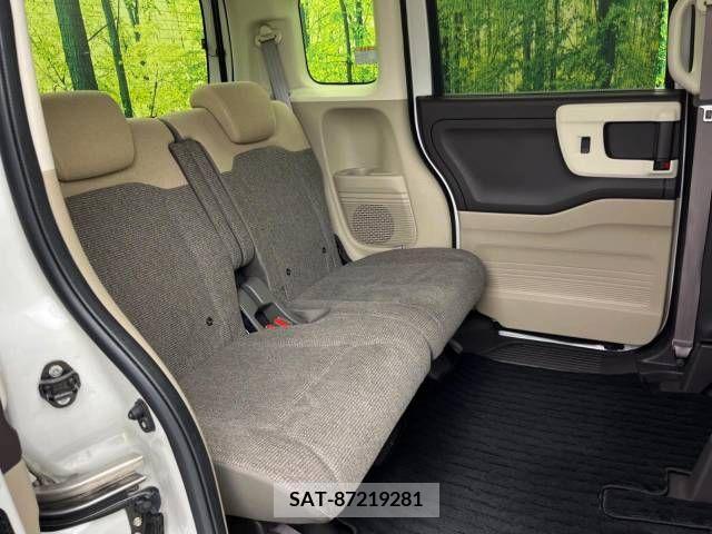 Honda N BOX 2019-03 241448-9