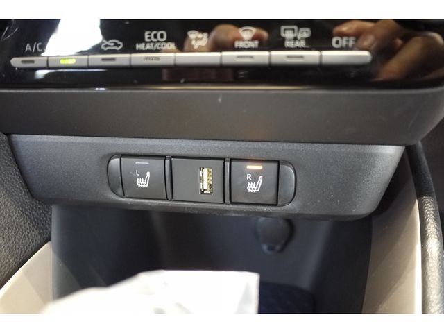 Toyota YARIS 2020-07 193460-24