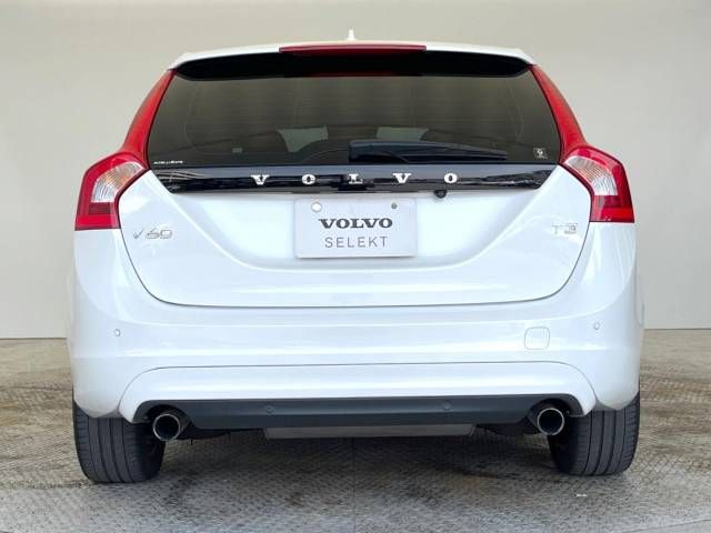 Volvo V60 2016-09 20661-18