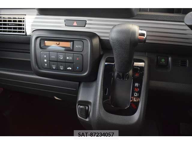 Honda N-VAN 2018-11 206875-9