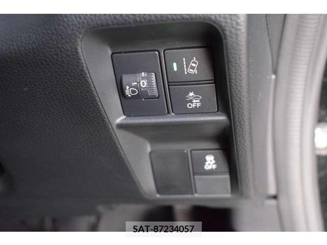 Honda N-VAN 2018-11 206875-8