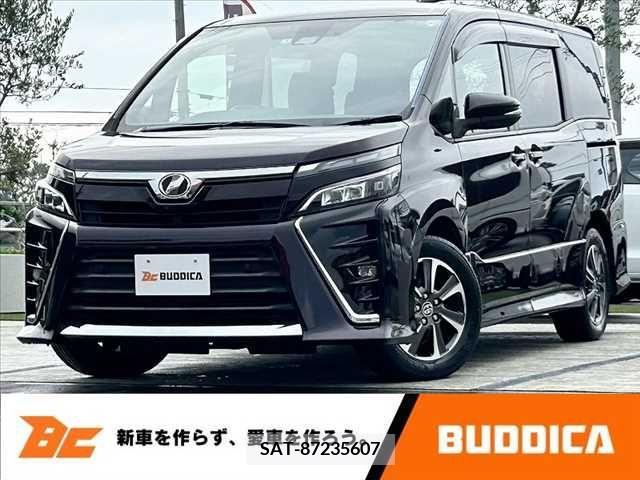 Toyota VOXY 2019-06 336699-0