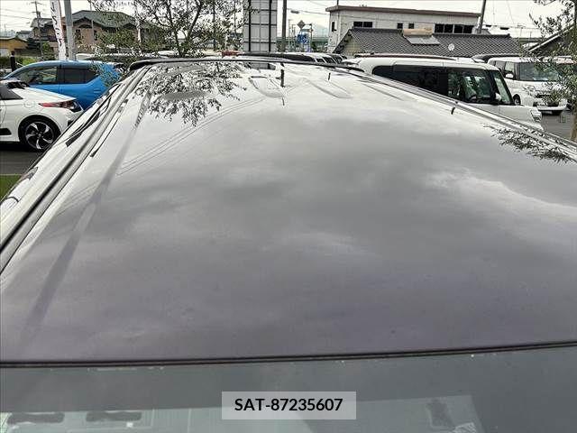 Toyota VOXY 2019-06 336699-29
