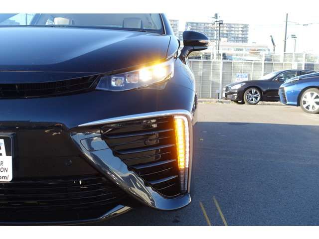 Toyota Mirai 2019-10 189272-18