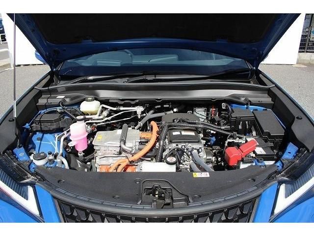 Lexus UX 2021-02 8824-17