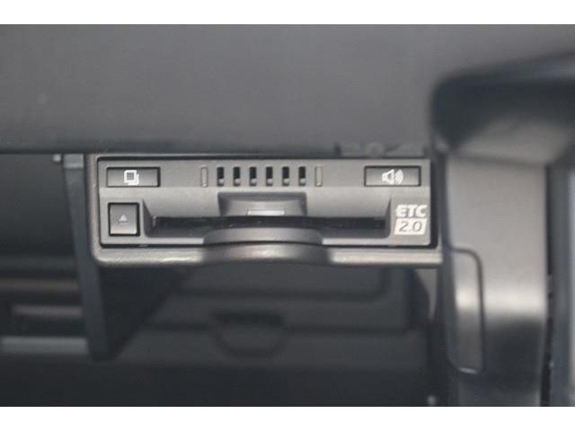 Lexus UX 2021-02 8824-4