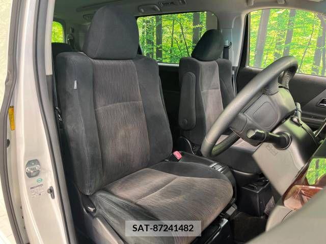 Toyota VELLFIRE 2011-12 299860-8
