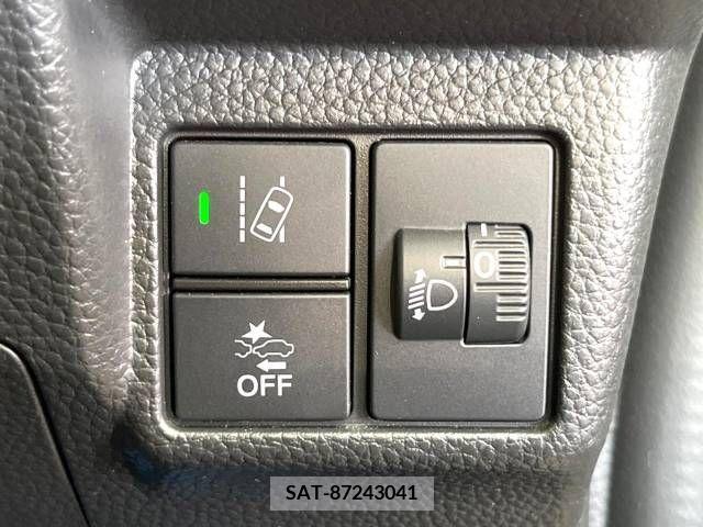 Honda N BOX CUSTOM 2021-10 279118-5