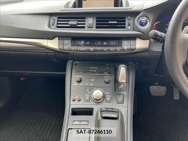 Lexus CT 2014-07 275175-9