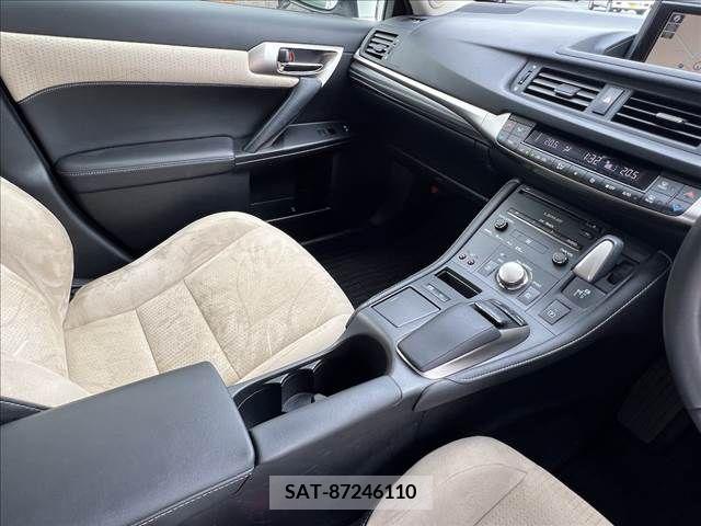 Lexus CT 2014-07 275175-10