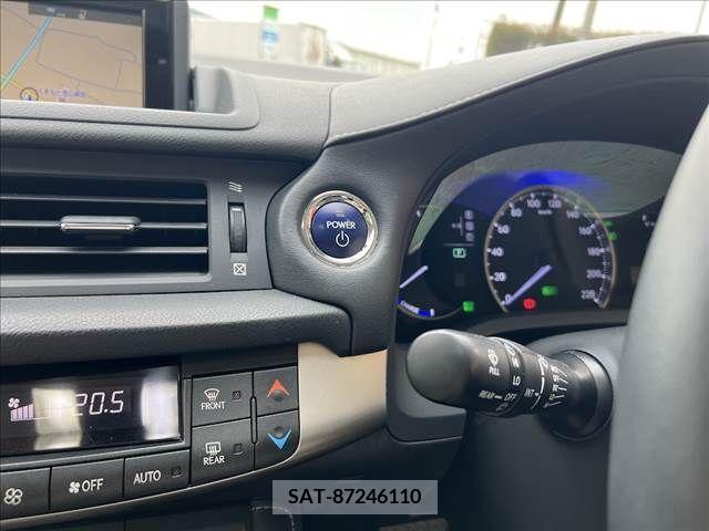 Lexus CT 2014-07 275175-15