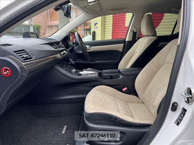 Lexus CT 2014-07 275175-2