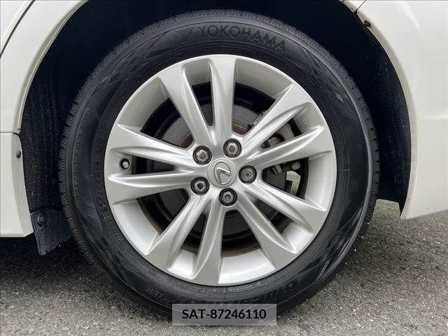 Lexus CT 2014-07 275175-1