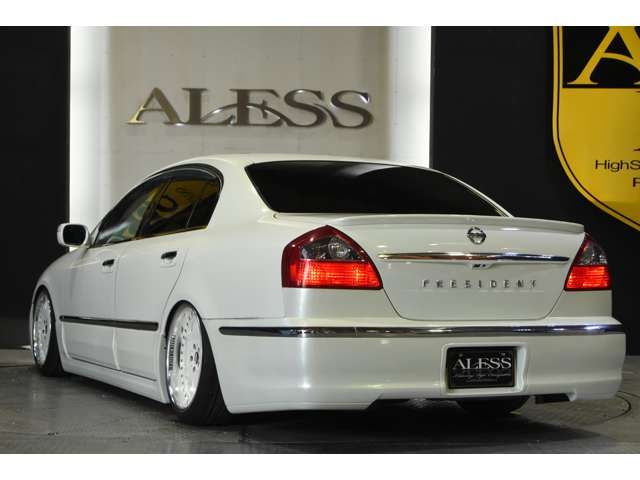 Nissan CIMA 2004-06 9788-17