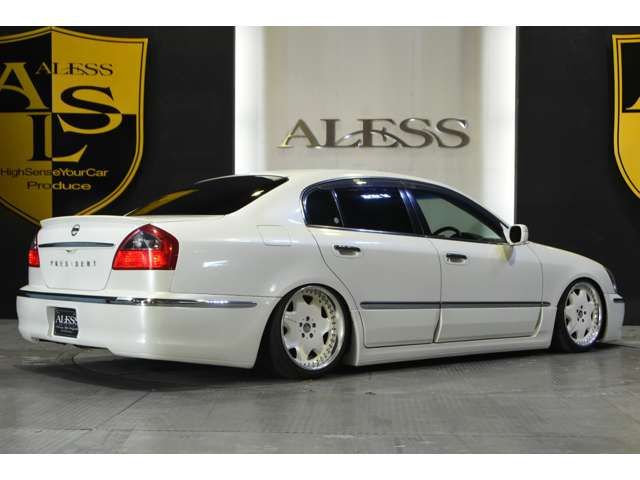 Nissan CIMA 2004-06 9788-2