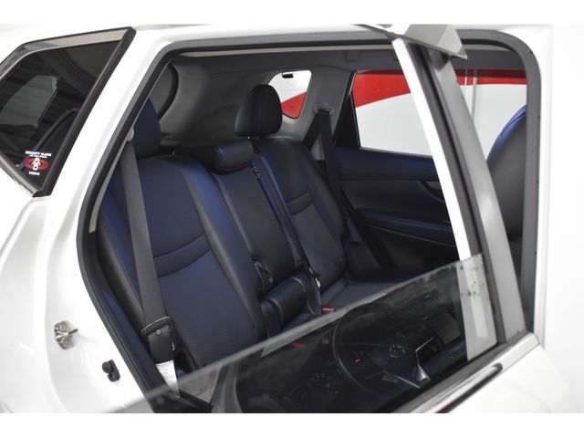 Nissan X-TRAIL 2018-03 4191-12