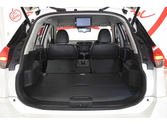 Nissan X-TRAIL 2018-03 4191-5