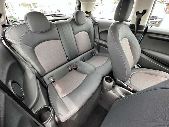Bmw MINI 2017-02 20611-16