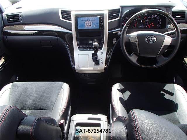 Toyota VELLFIRE 2013-03 287941-1