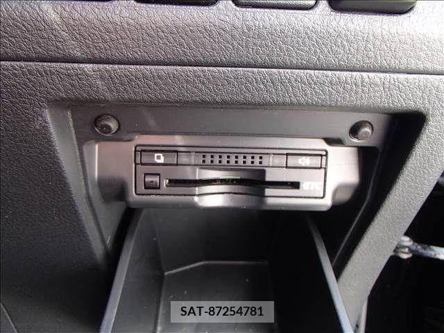 Toyota VELLFIRE 2013-03 287941-16