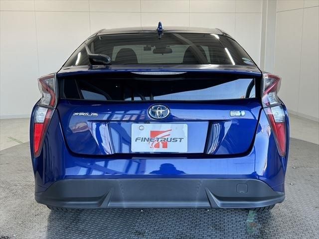 Toyota PRIUS 2016-02 195559-5