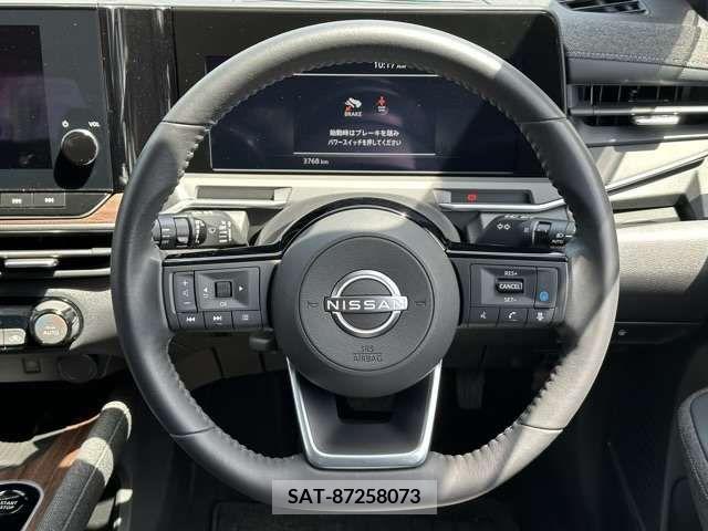 Nissan AURA 2023-05 302586-7