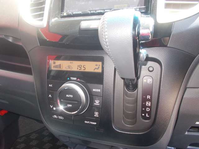 Suzuki SOLIO 2014-04 3835-17