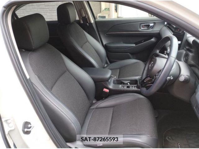 Honda VEZEL 2022-02 315443-1