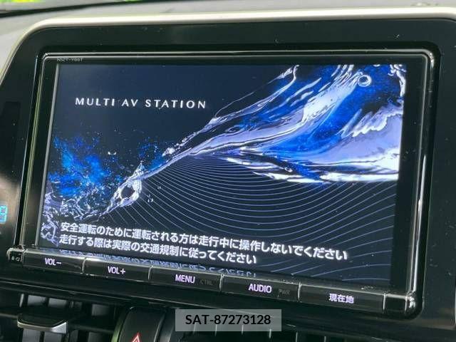 Toyota C-HR 2017-05 242075-3