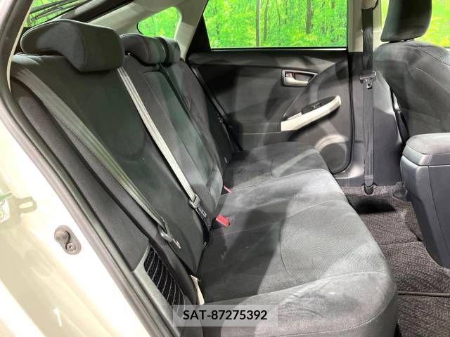 Toyota PRIUS 2013-07 255585-9