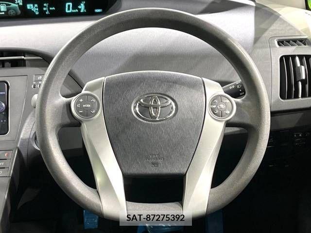 Toyota PRIUS 2013-07 255585-11