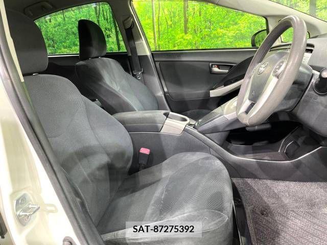 Toyota PRIUS 2013-07 255585-8